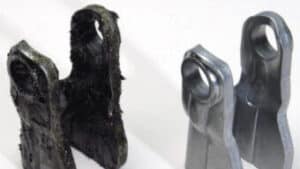 Cleaning-e1633980872930 Metal pieces before and after blasting